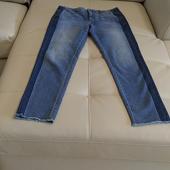 Vince Jeans. - Picture 2 of 8